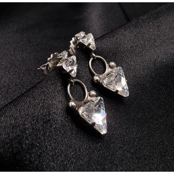 Sorrelli Jewelry - Rare Find SORRELLI Silver-Tone Crystal Drop Earrings With Geometric Design